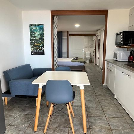 La Tanguiere - Studios 3 Etoiles Сен-Лу Екстериор снимка